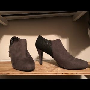 Heeled booties
